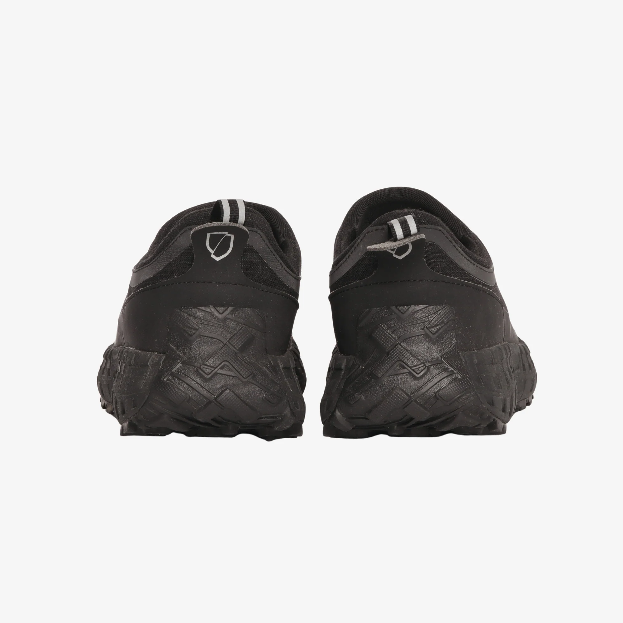 003 Trail Running Shoes - Image 3