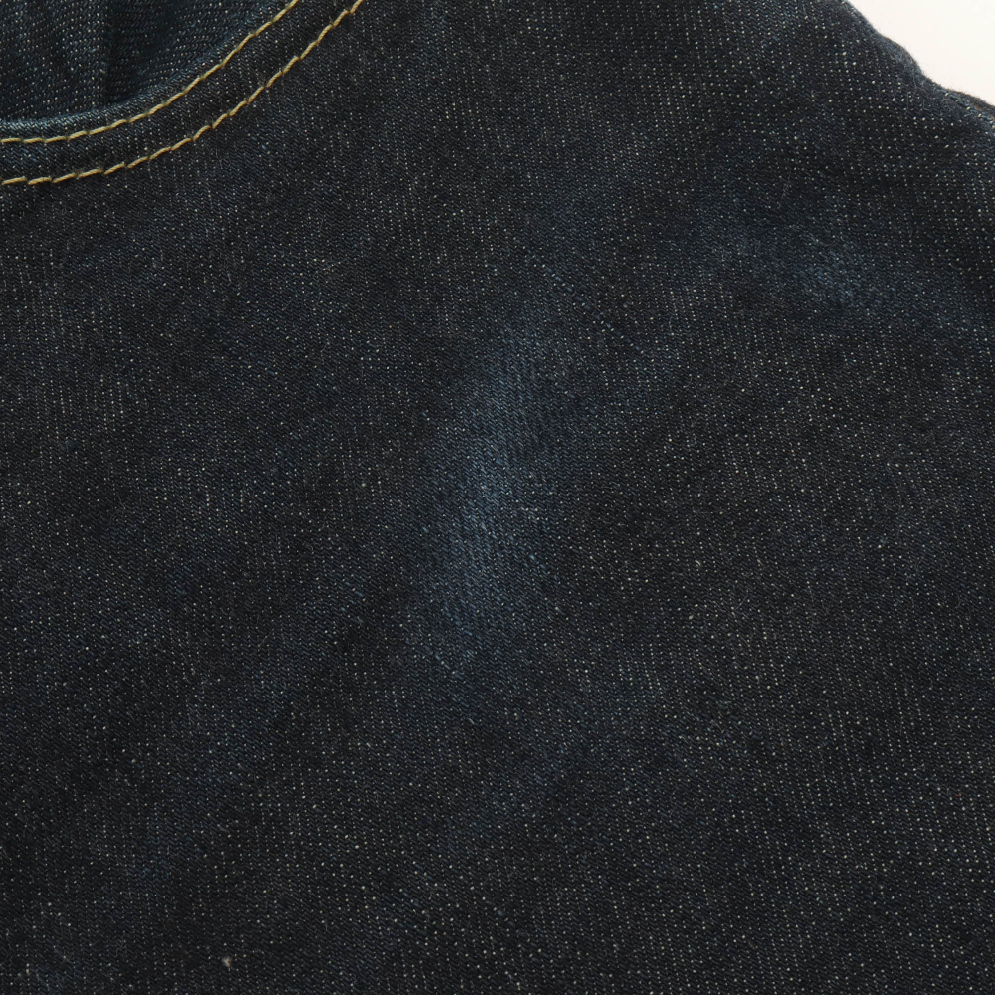 01 Slim Tapered Selvedge Jeans (32W X 31L) - Image 4
