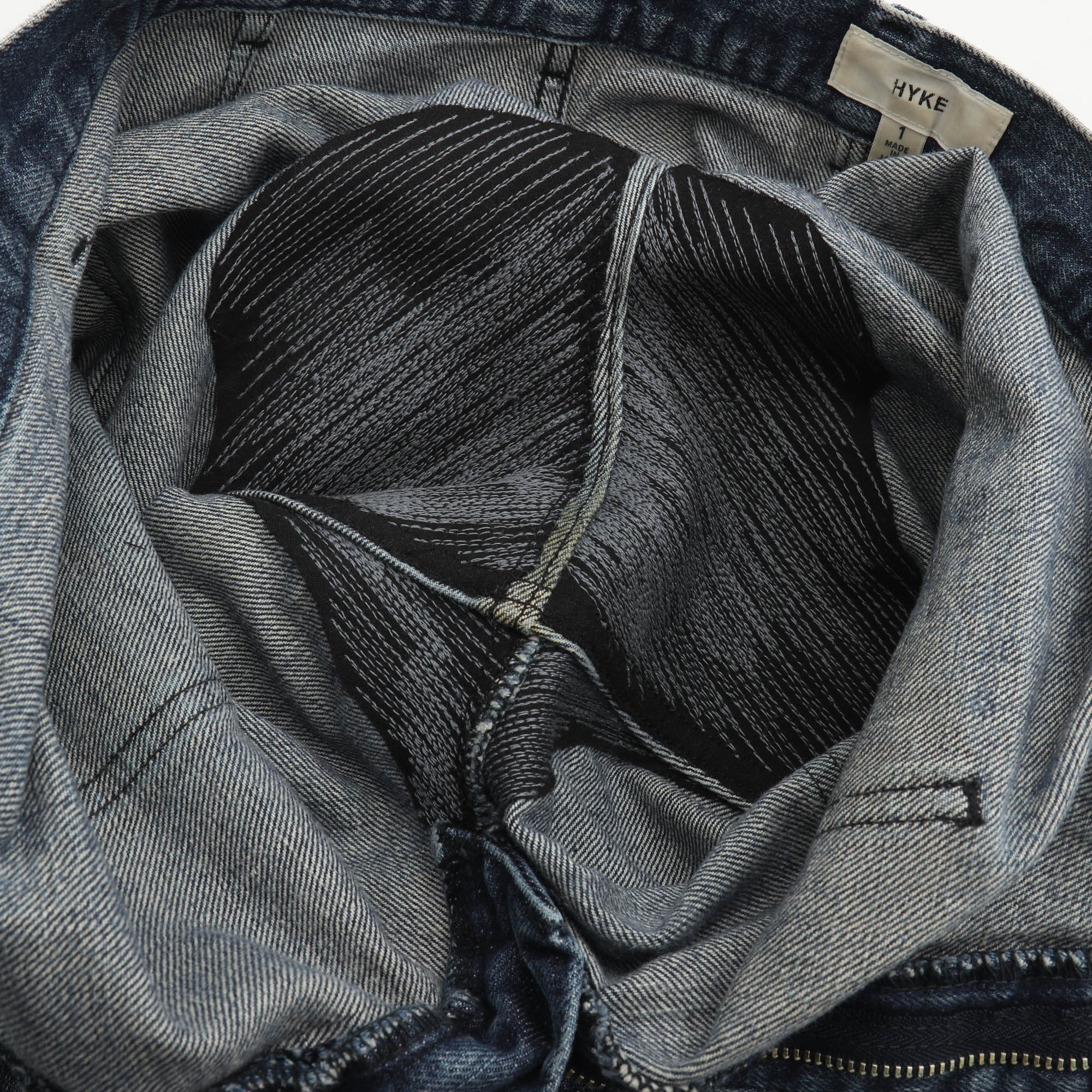 2 Pocket Wide Leg Denim (28W x 26L) - Image 5