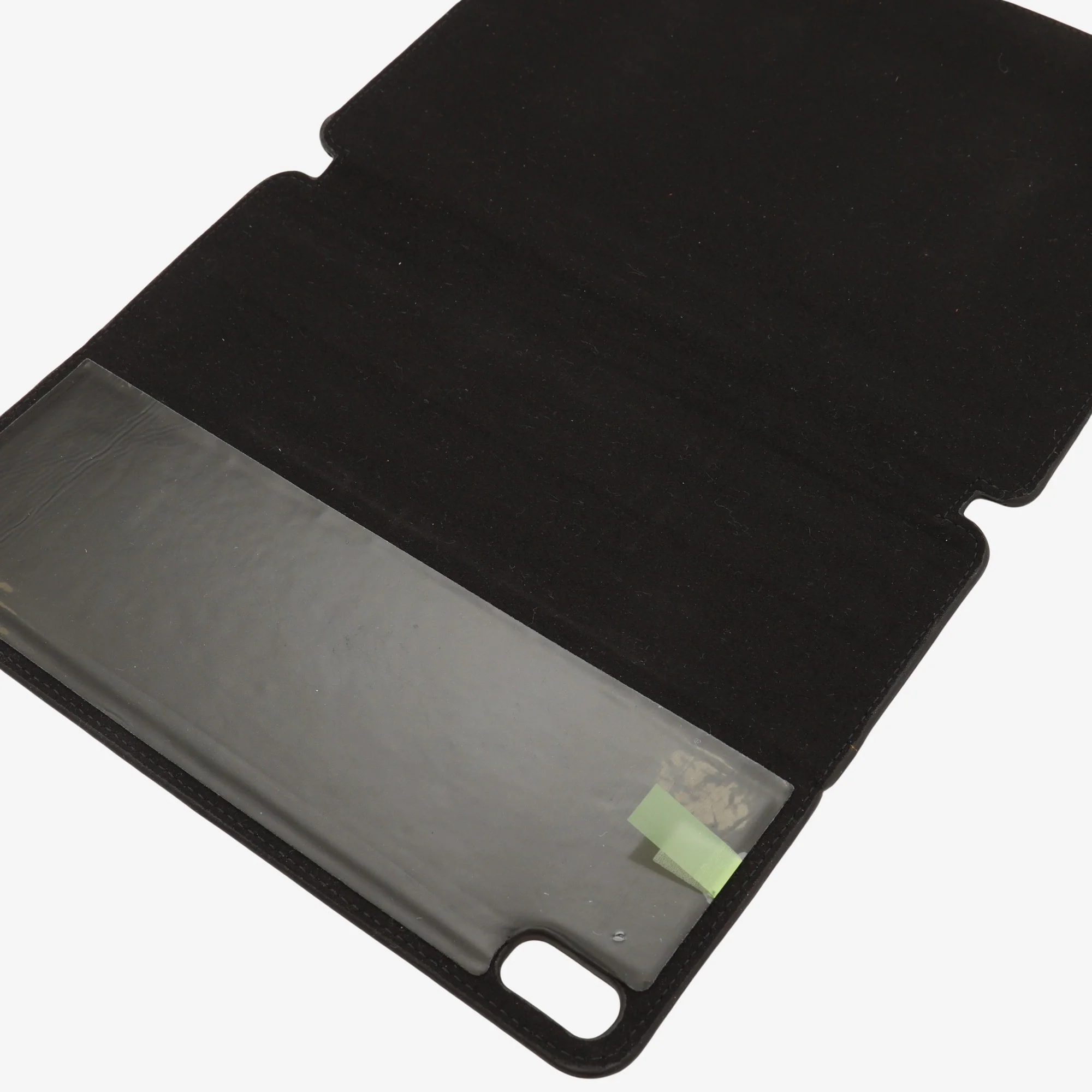 Crocodile Leather FramaSlim iPad Case (iPad Air 11) - Image 3