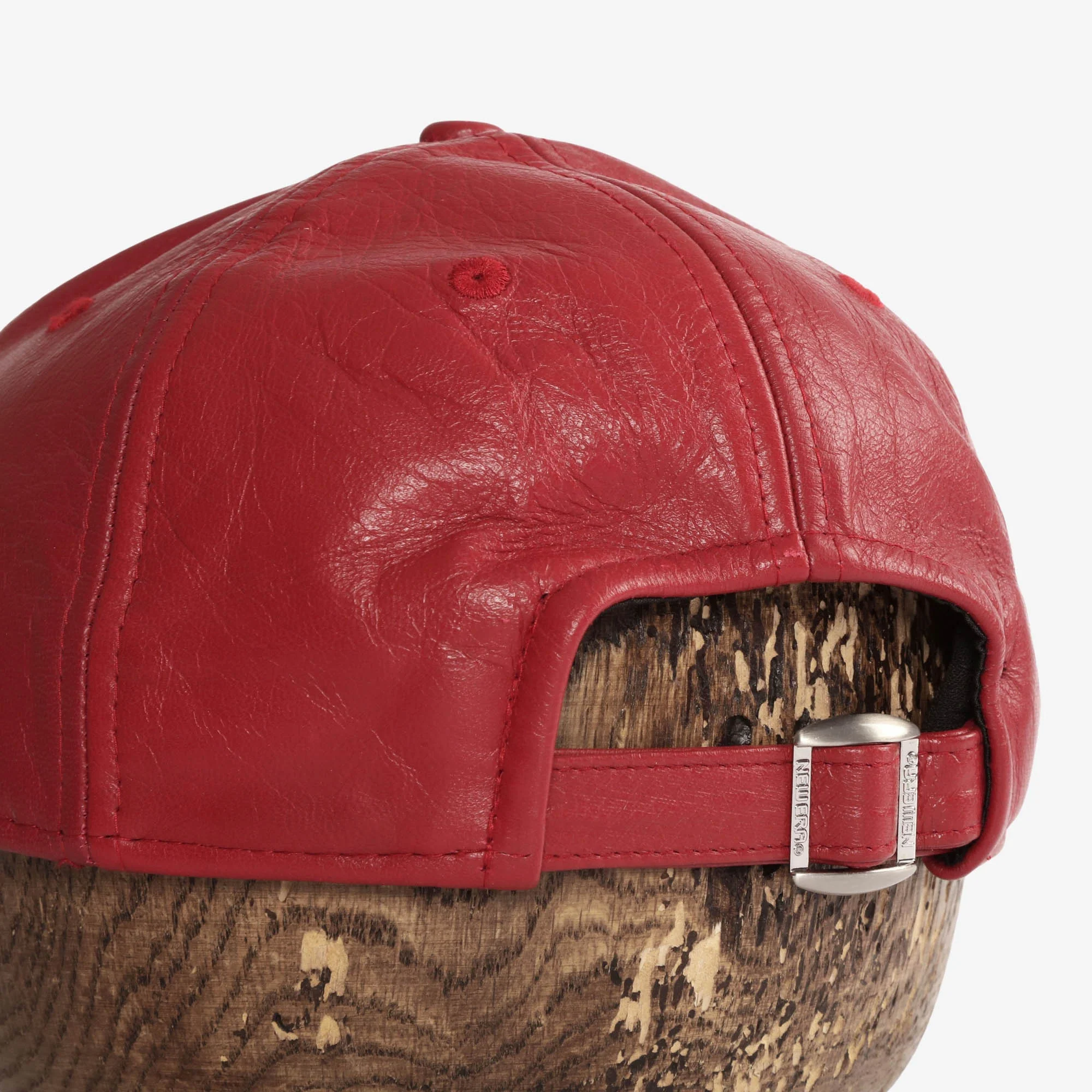 Leather 9forty Yankees MLB Cap - Image 3