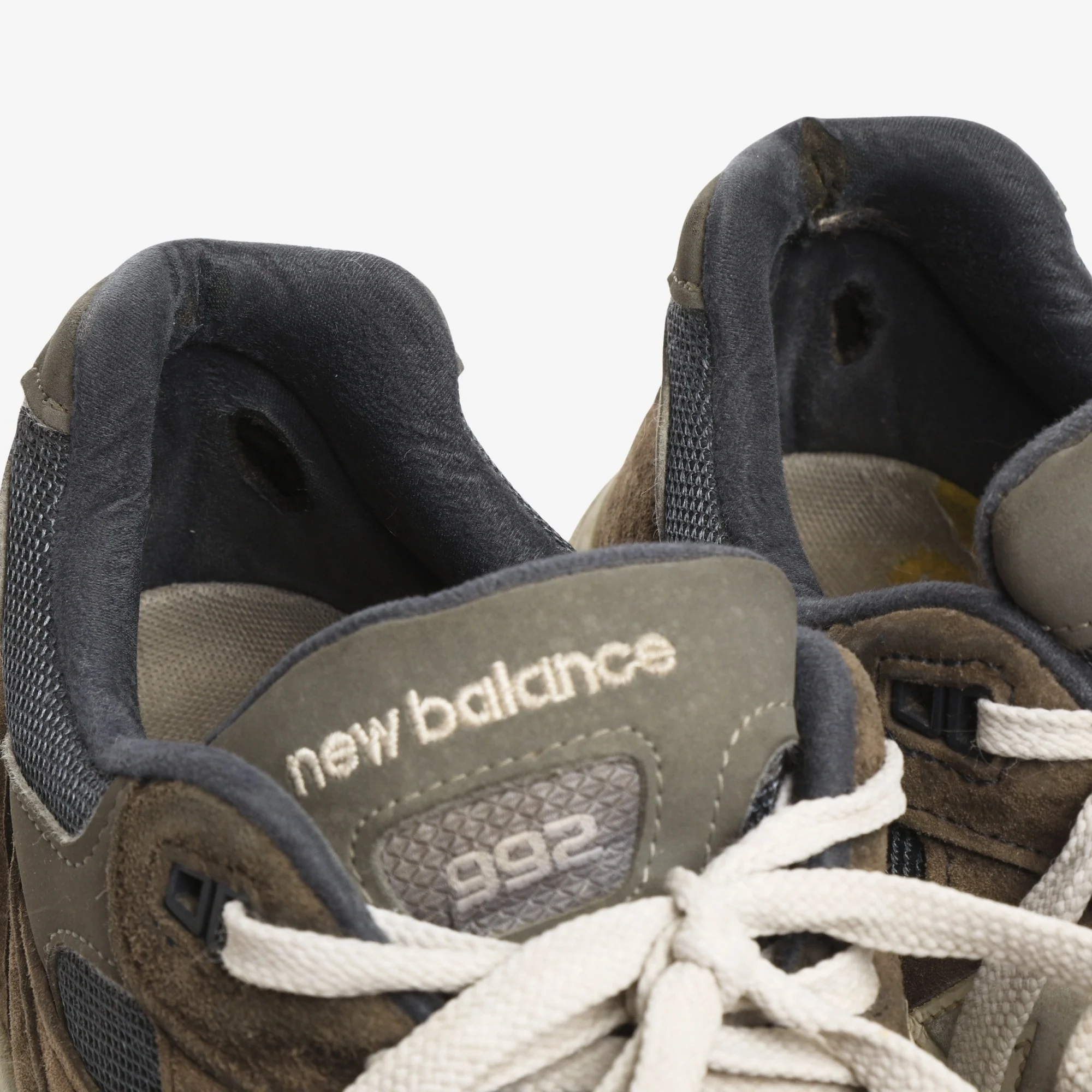 M992GG Sneakers - Image 7