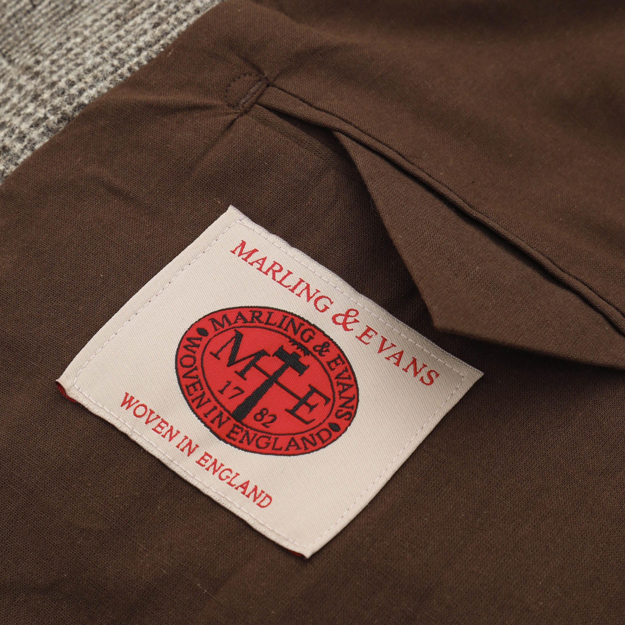 Munro DB Jacket - Image 5