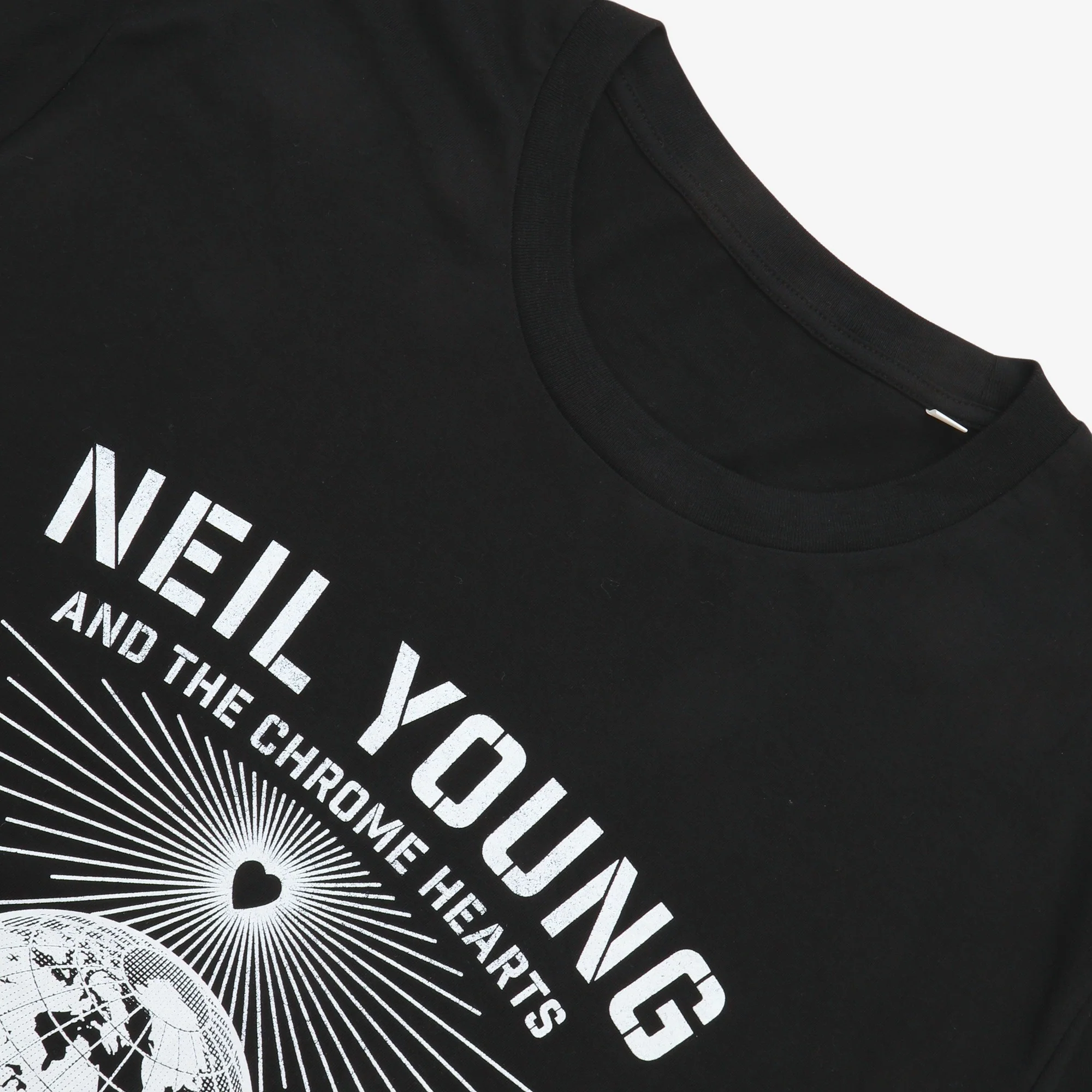 Neil Young 'Love Earth' 2025 Tour Tee - Image 3