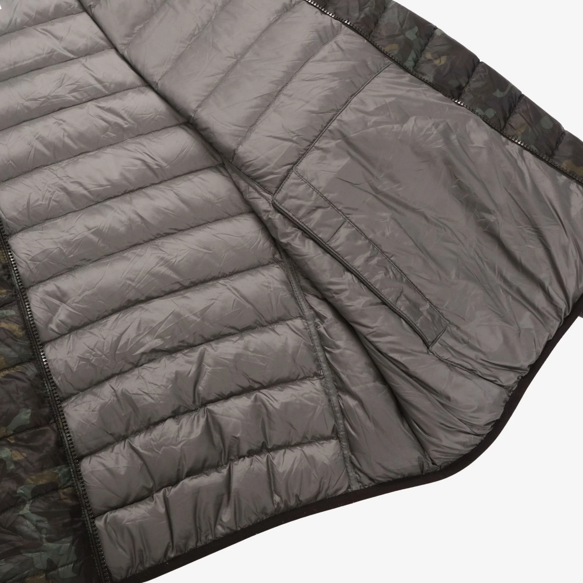 Patrol Packable Travel Puffer - Image 4
