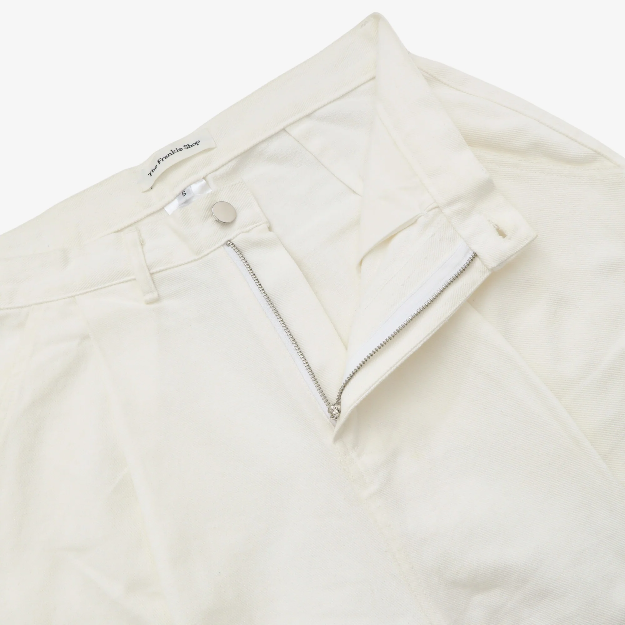 Pleated Wide Leg Denim (30W X 25L) - Image 3