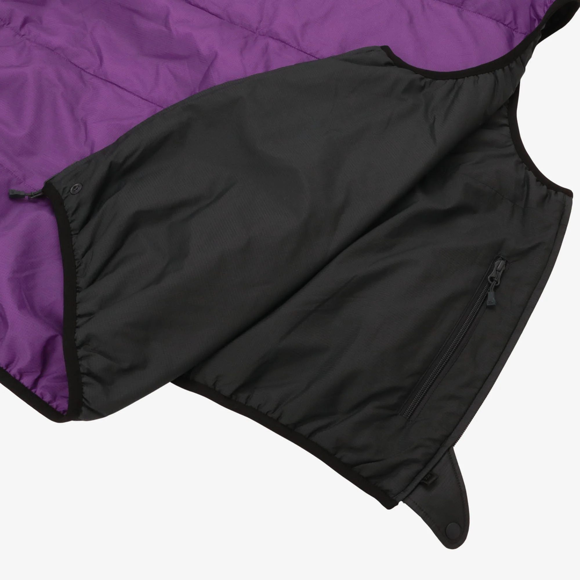 Reversible Nylon Vest - Image 5