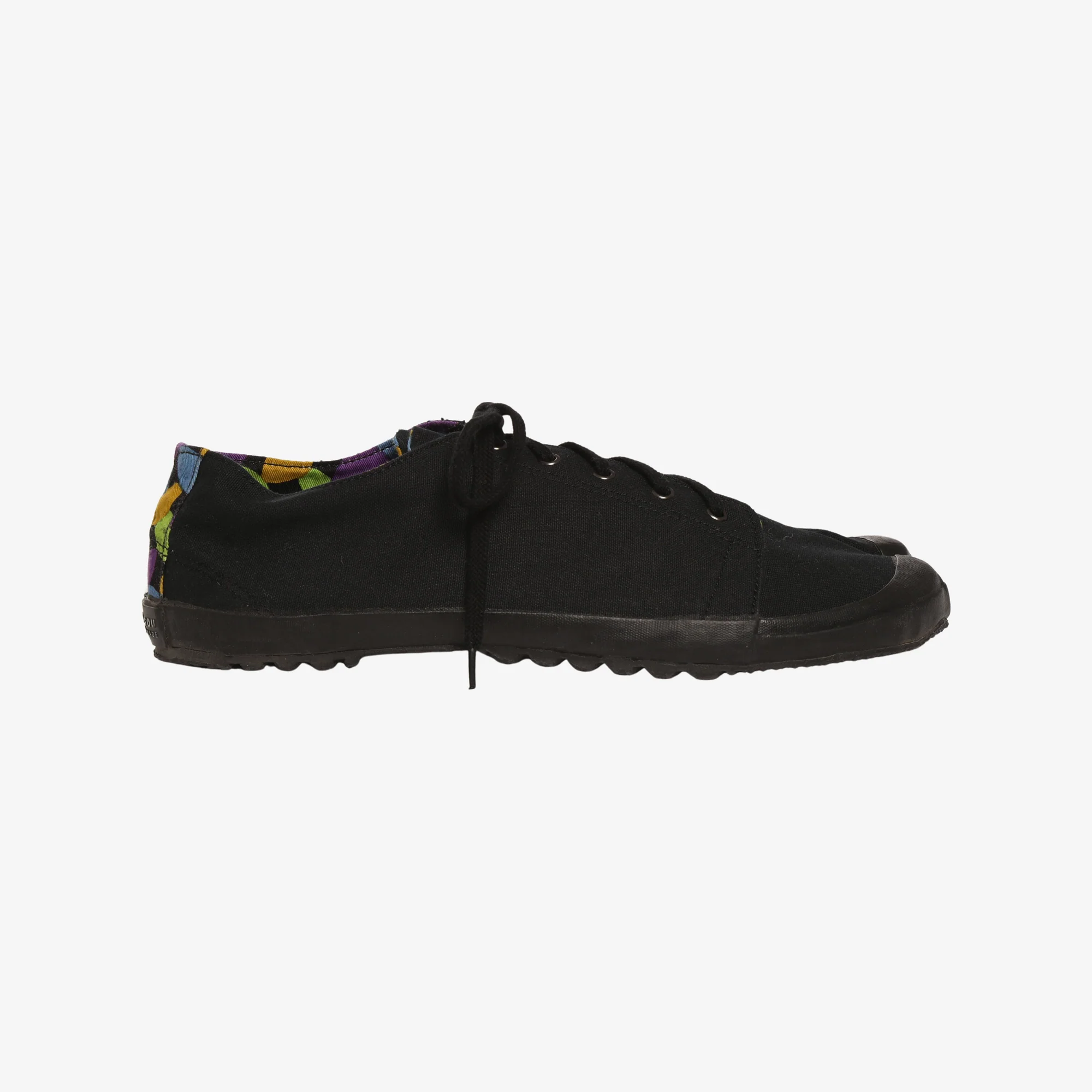 Split Toe Tabi Sneakers