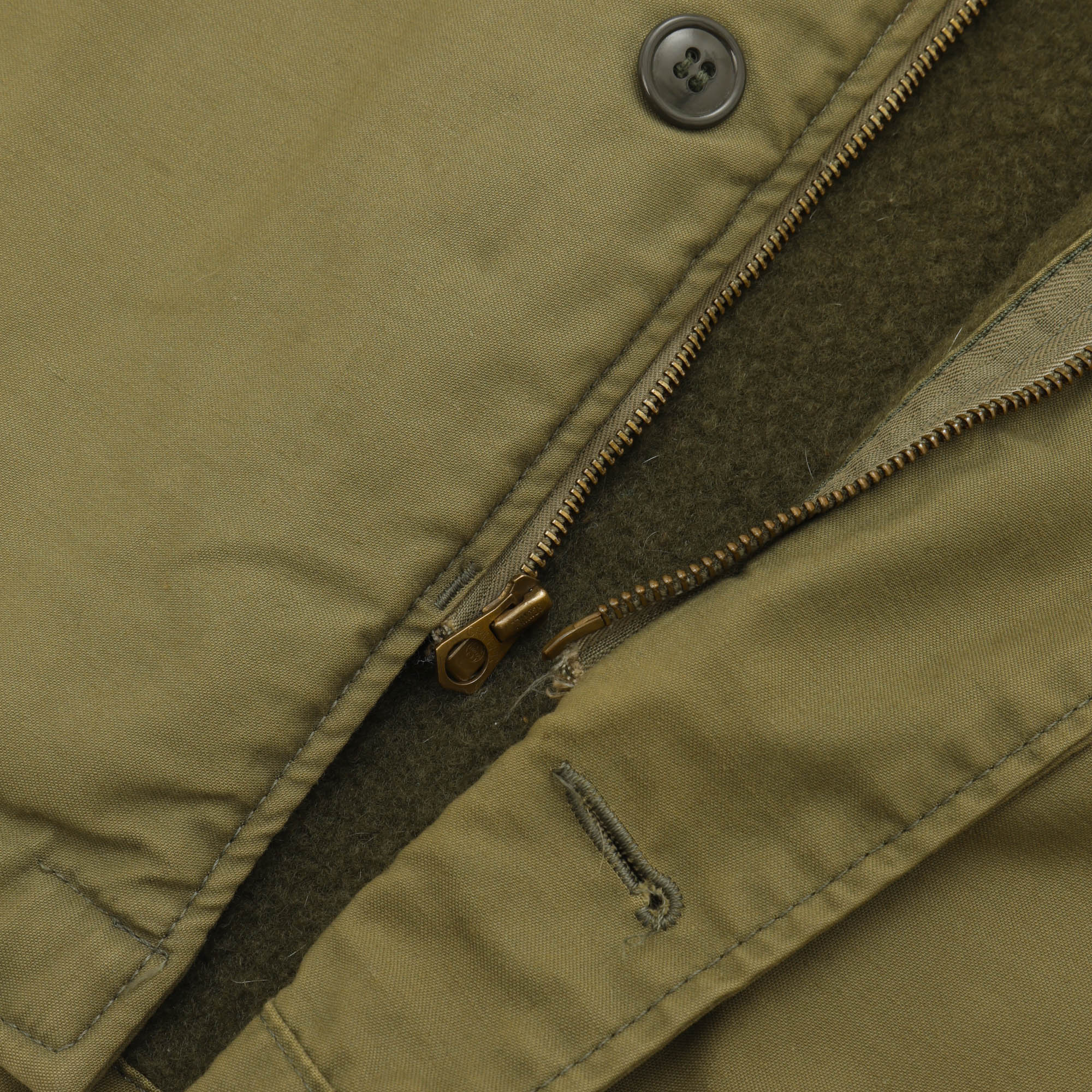 Vintage A2 Jacket - Image 5